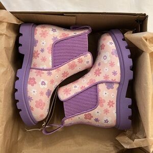 Native Shoes Kensington Treklite in Light Pink and Lavender